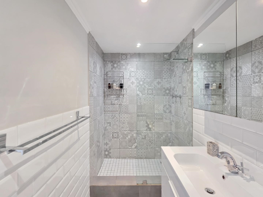 2 Bedroom Property for Sale in Woodstock Western Cape